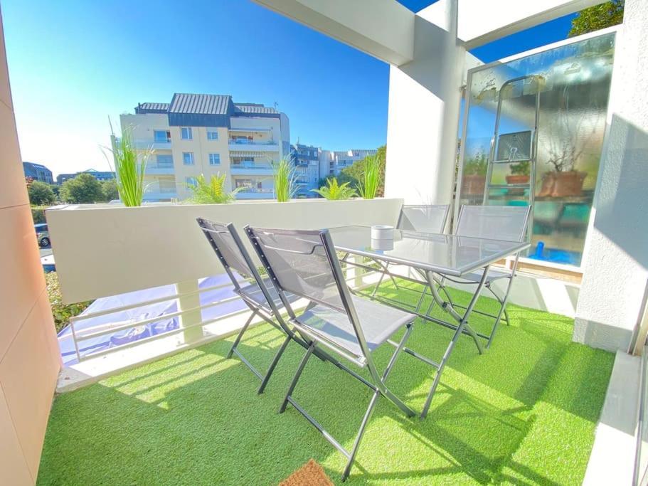 Plein Charme Aux Minimes Terrasse Calme + Parking Διαμέρισμα Λα Ροσέλ Εξωτερικό φωτογραφία