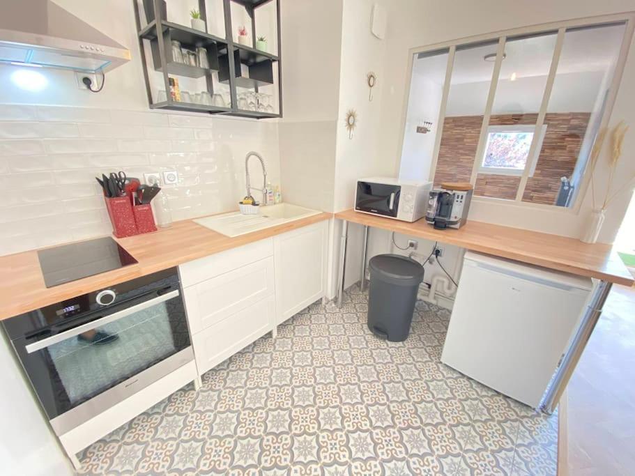 Plein Charme Aux Minimes Terrasse Calme + Parking Διαμέρισμα Λα Ροσέλ Εξωτερικό φωτογραφία